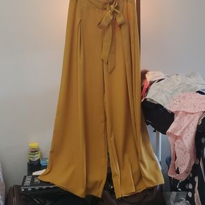 High-Waisted, Ladies, Wide-Leg Slacks